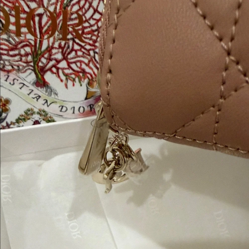 Dior Tan Nude Cannage Lady Dior Women's Wallet Brand New with Holiday Packaging